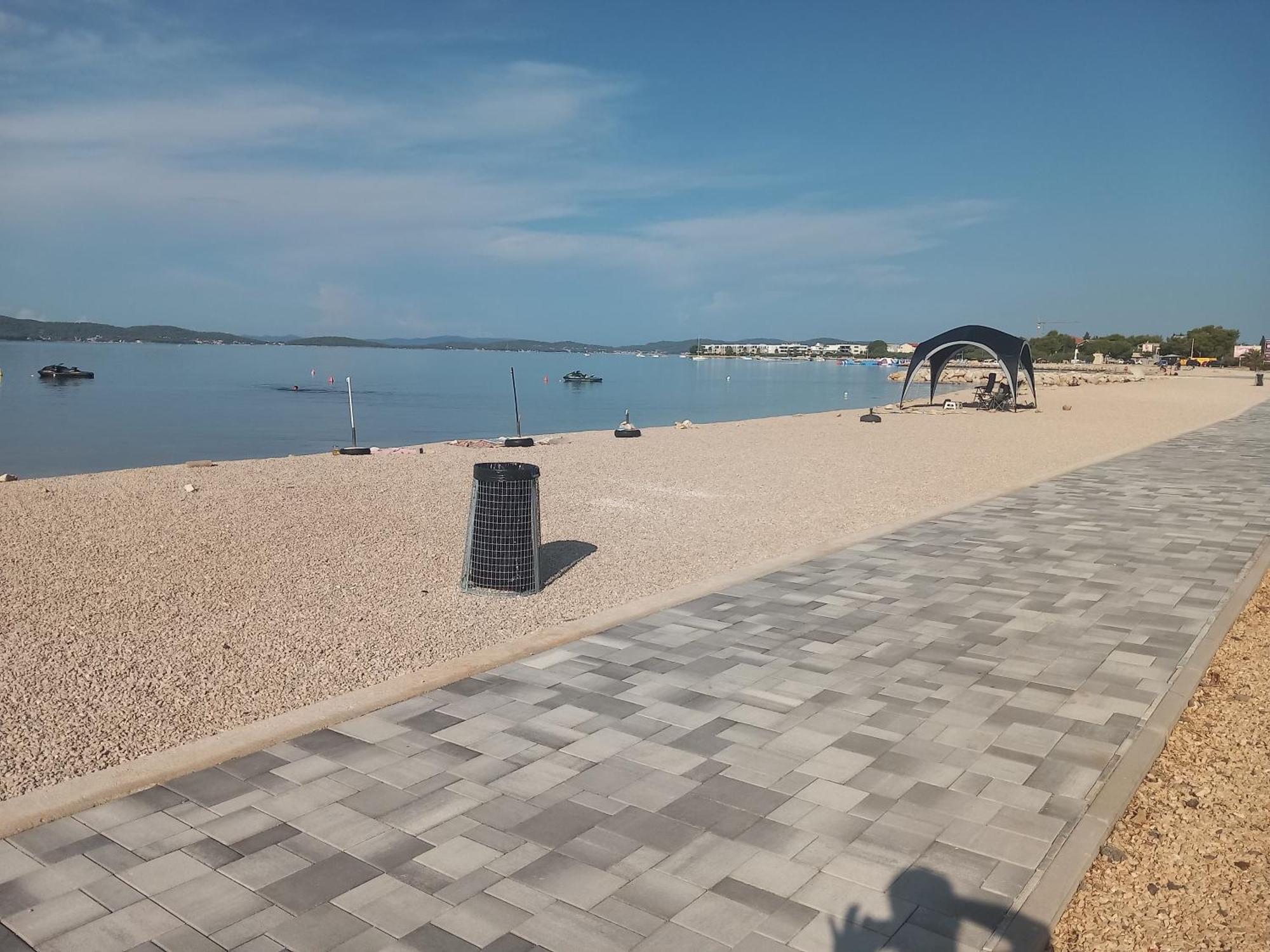 Apartman Zora Sukošan Buitenkant foto